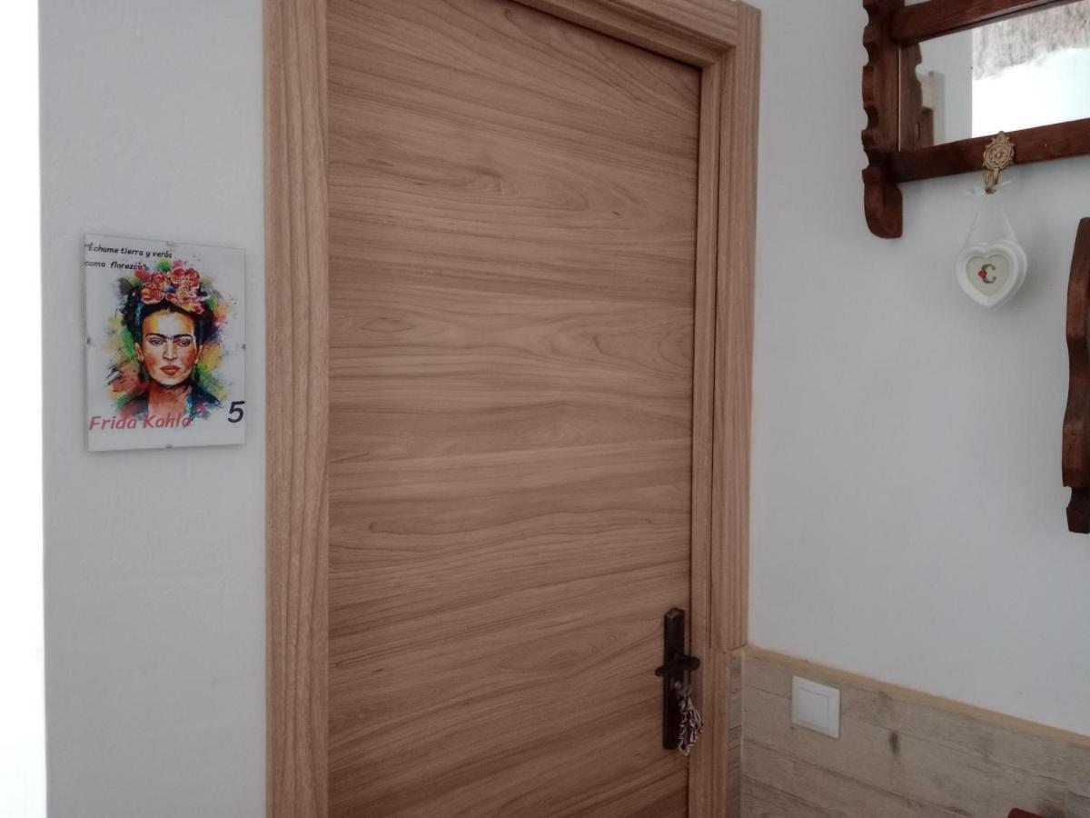 Cortijo Rural Molino El Tarahal Con Piscina Y Zonas Compartidas Exteriör bild